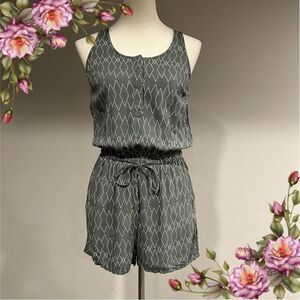 Merona geometric sleeveless short romper size XS